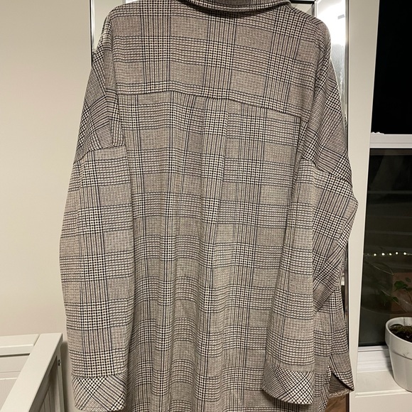 90s style button down shirt/jacket - Picture 3 of 3